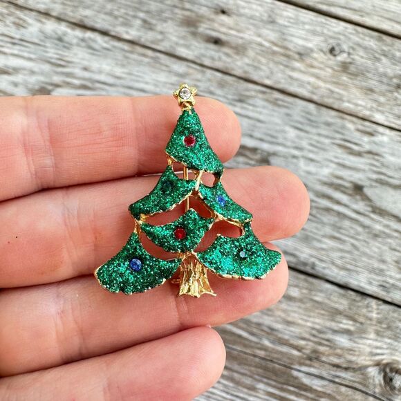 Vintage Jewelry Christmas Tree Brooch Pin Sparkling Christmas Tree - Picture 1 of 3